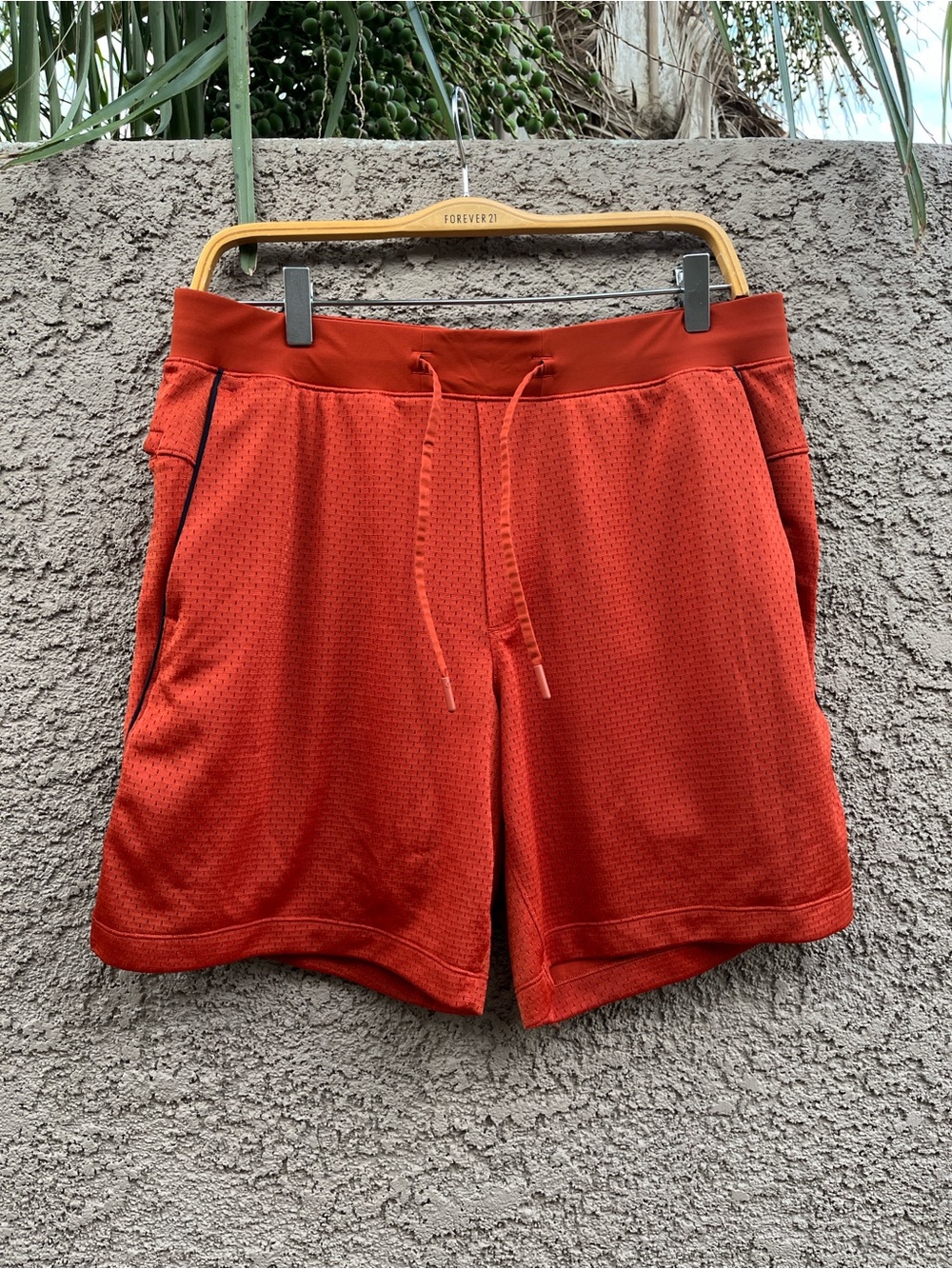 Lululemon Double Layered Mesh Short - Picture 2 of 9
